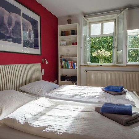 "Goethezimmer" Ferienwohnung Und Zimmer Am Burgplatz Veimar Exterior foto