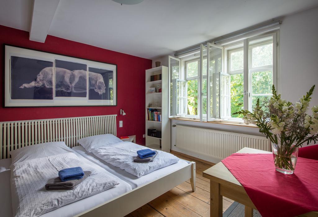 "Goethezimmer" Ferienwohnung Und Zimmer Am Burgplatz Veimar Exterior foto